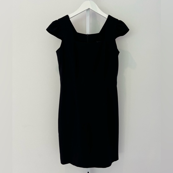 YUMI MAZAO BLACK CAP SLEEVE DRESS SIZE IT 40 / US 6 NWOTS! - Picture 1 of 16
